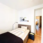 Modernes Apartment In Duesseldorf